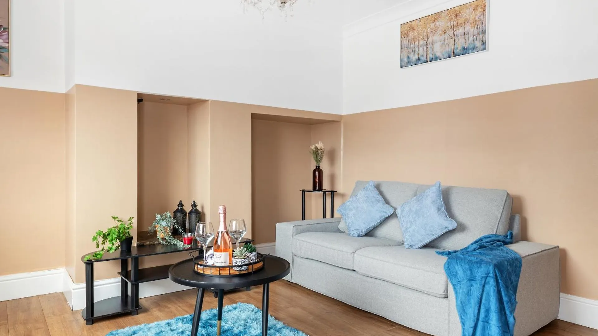 The Luxe Escape Villa Nottingham 0*,