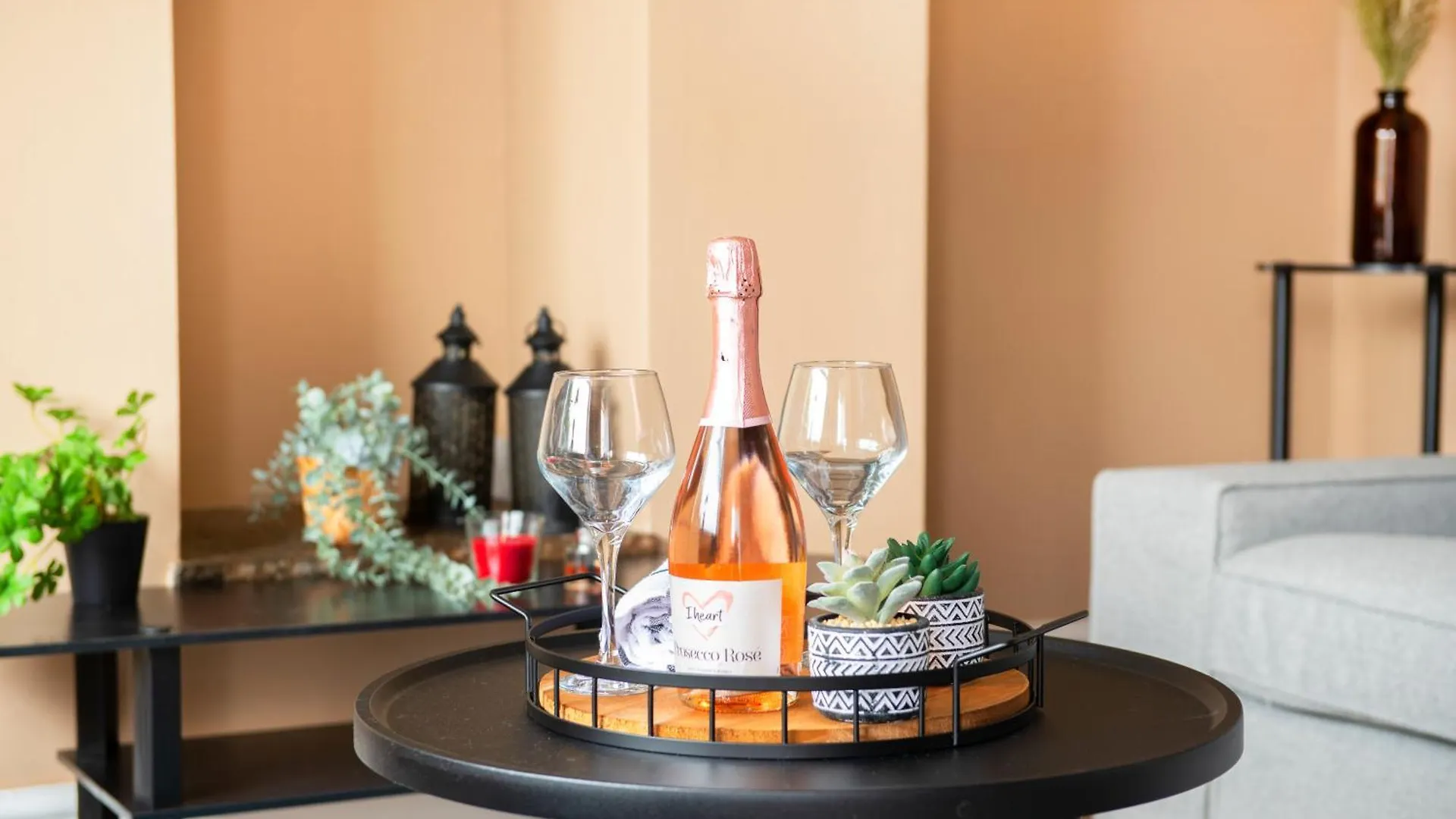 The Luxe Escape Villa Nottingham United Kingdom